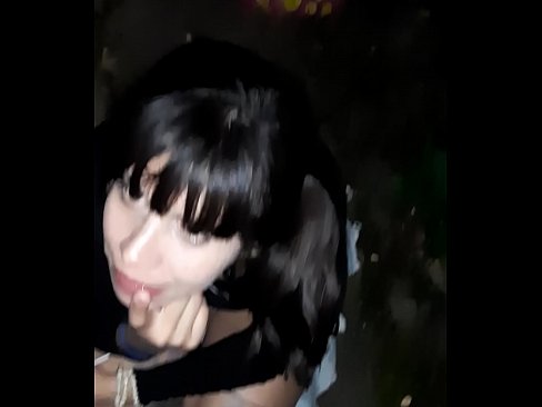 ❤️ Sokakta şeker karşılığında şişmiş penis ❤ Süper porno bizde ❌